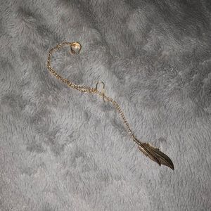 Forever 21 Gold Feather Ear Cuff